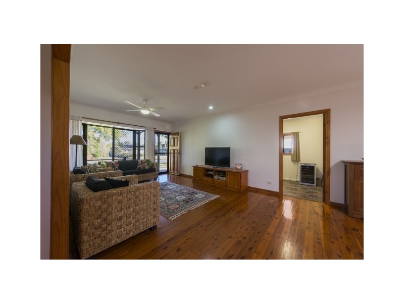 13 Gentle Ave, Bucasia QLD 4750