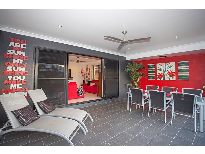 60 Gingham Street, Glenella QLD 4740