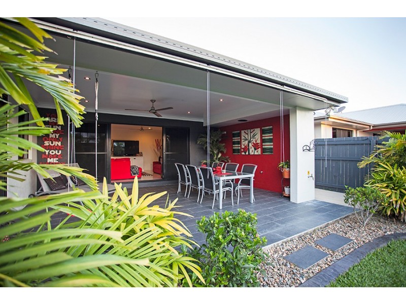60 Gingham Street, Glenella QLD 4740