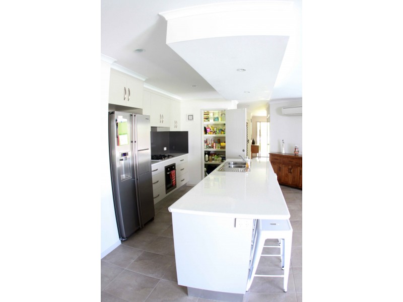 25 Logan Crescent, Erakala QLD 4740