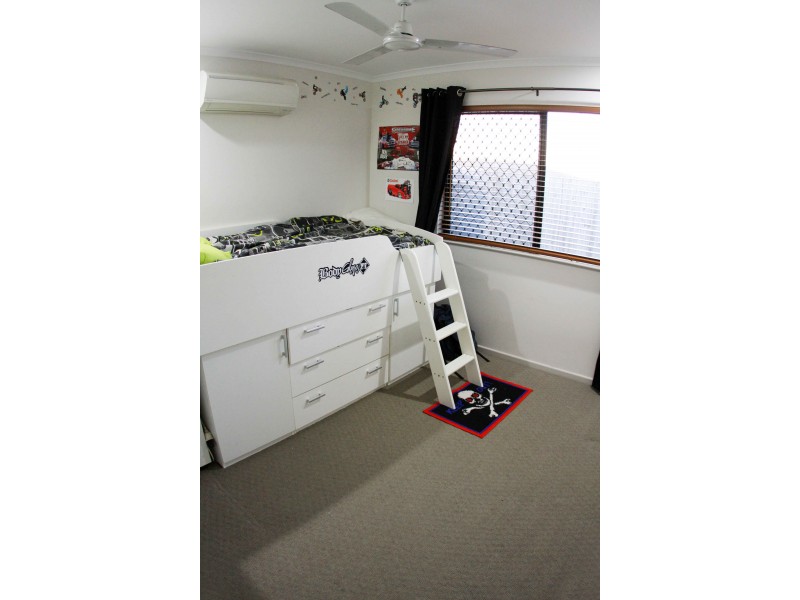 25 Logan Crescent, Erakala QLD 4740