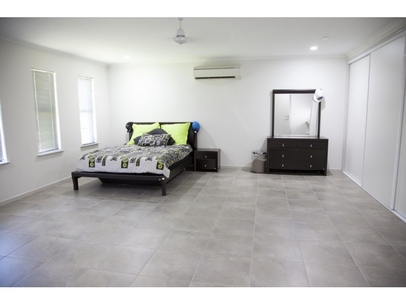 25 Logan Crescent, Erakala QLD 4740