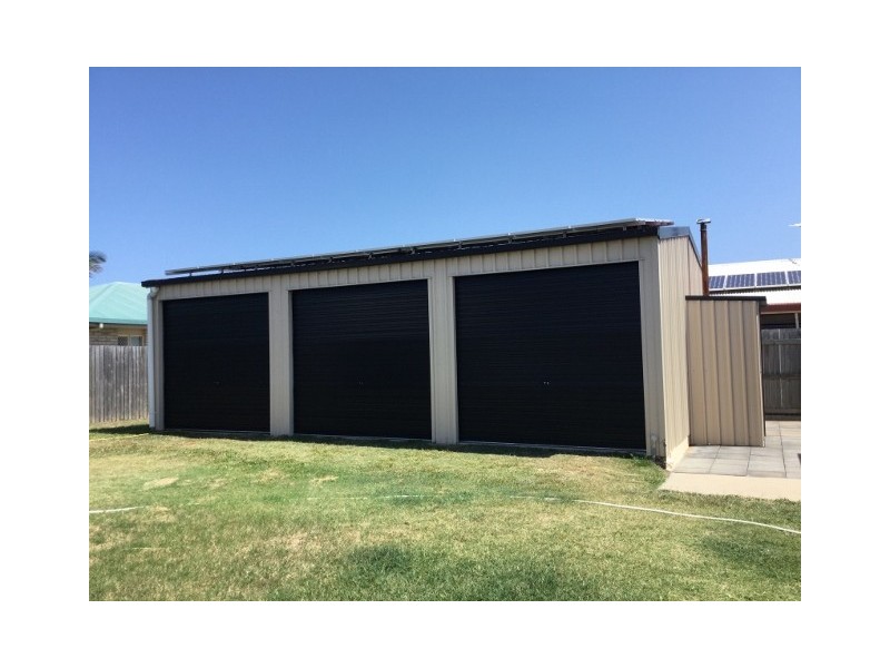 4 Glenfern St, South Mackay QLD 4740