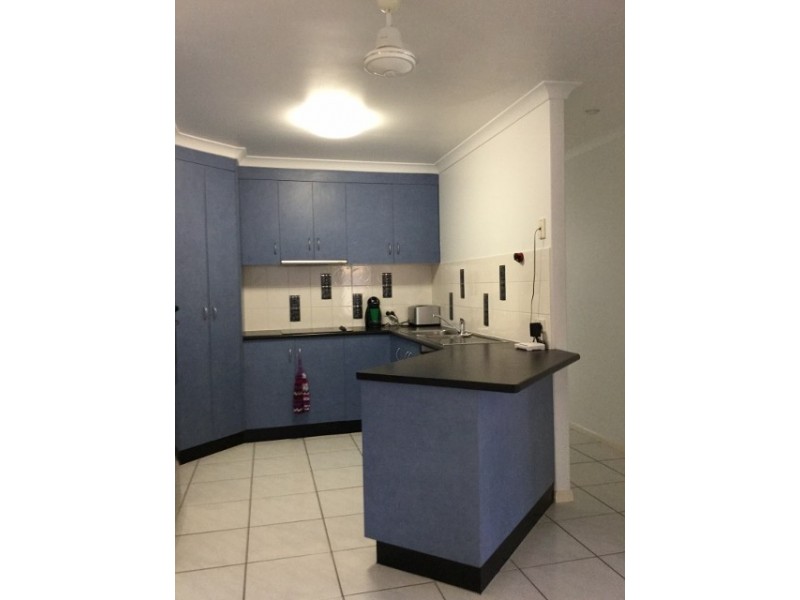 4 Glenfern St, South Mackay QLD 4740