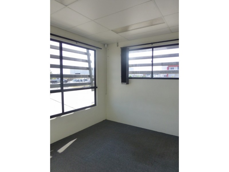 58-60 Southgate Drive, Paget QLD 4740