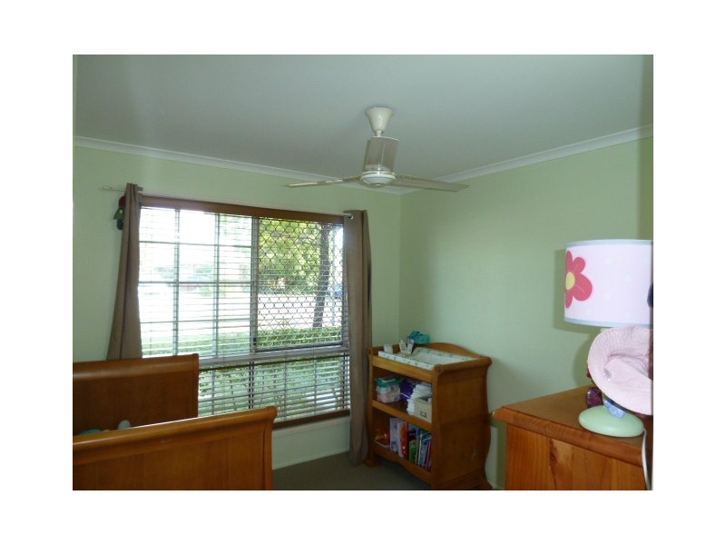 10 Youngs Lane, Walkerston QLD 4751