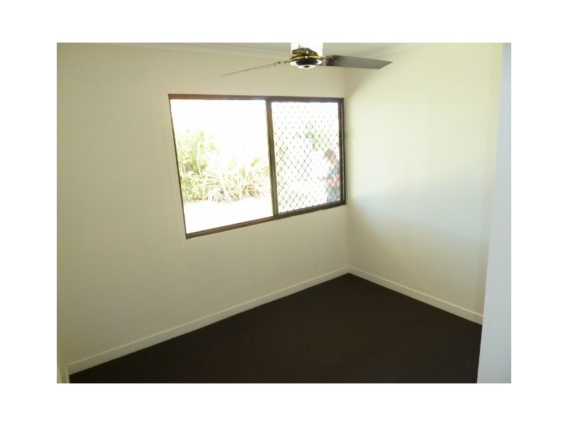 3 Flight Street, Ooralea QLD 4740