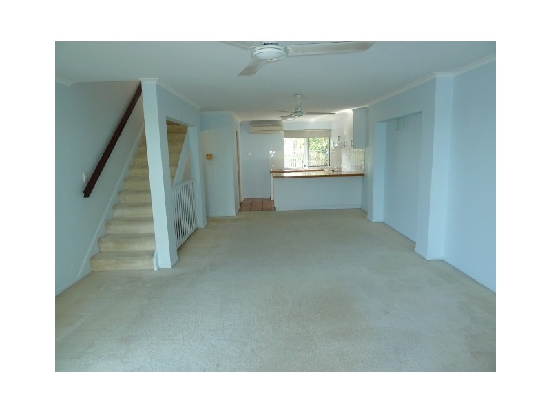 1/482 Bridge Road, West Mackay QLD 4740