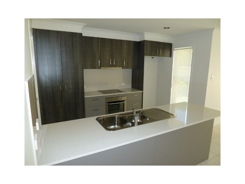 80 Superior Blvd, Andergrove QLD 4740