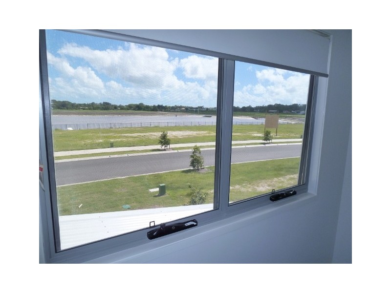 80 Superior Blvd, Andergrove QLD 4740