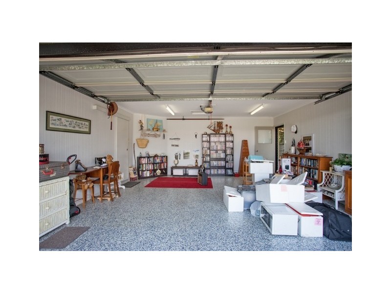 32 Marine Parade, Bucasia QLD 4750