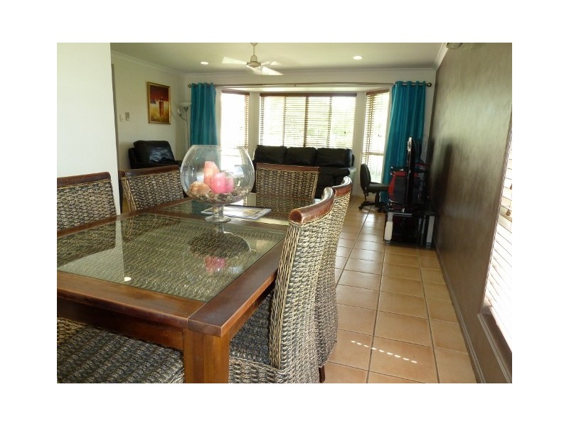 3 Admiralty Way, Bucasia QLD 4750