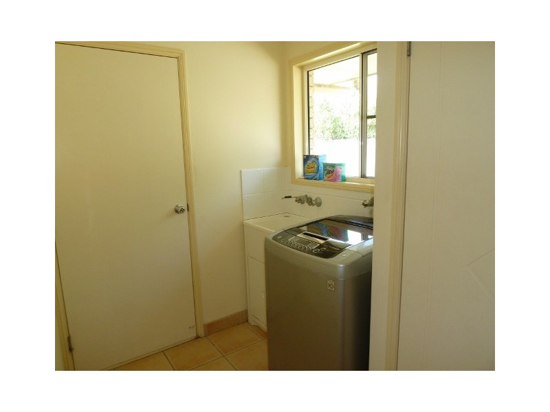 3 Admiralty Way, Bucasia QLD 4750