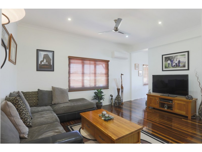 37 Perry Street, West Mackay QLD 4740