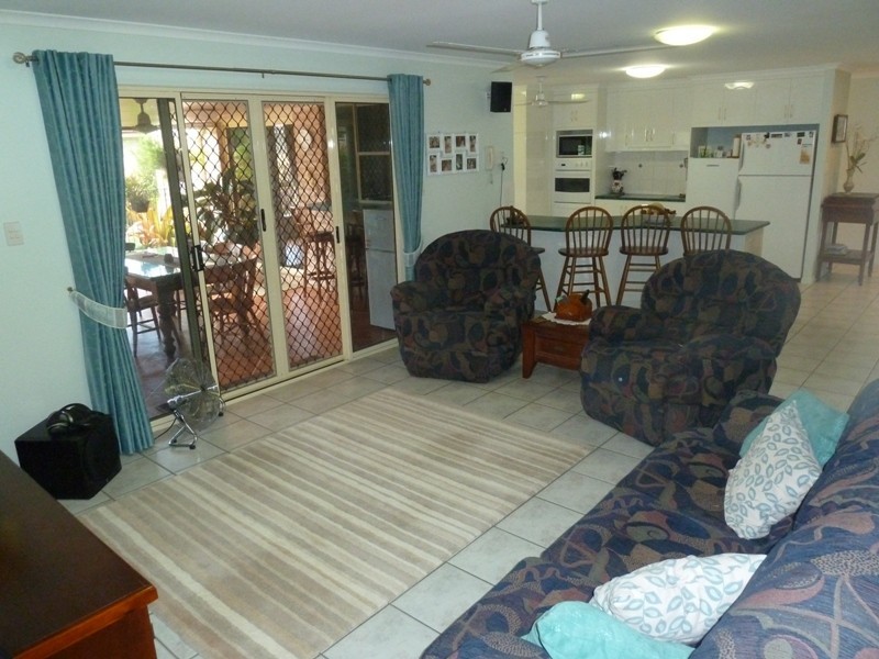 18 Spinnaker Way, Bucasia QLD 4750