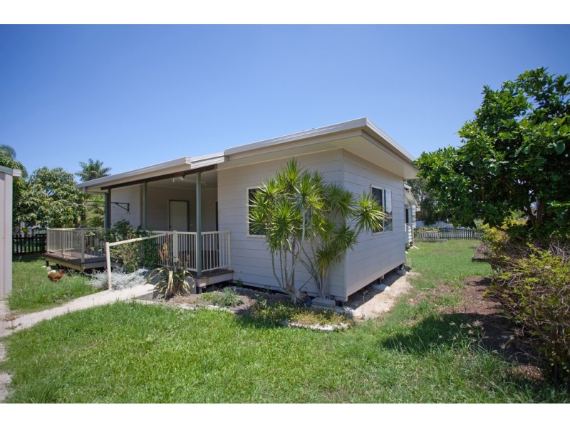 50 Meadow Street, North Mackay QLD 4740
