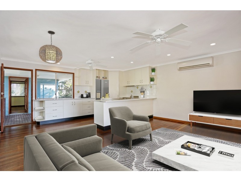 20 Grace Cresc, Slade Point QLD 4740