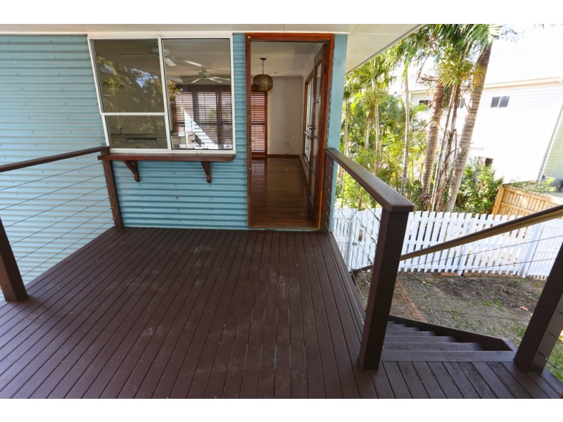 20 Grace Cresc, Slade Point QLD 4740