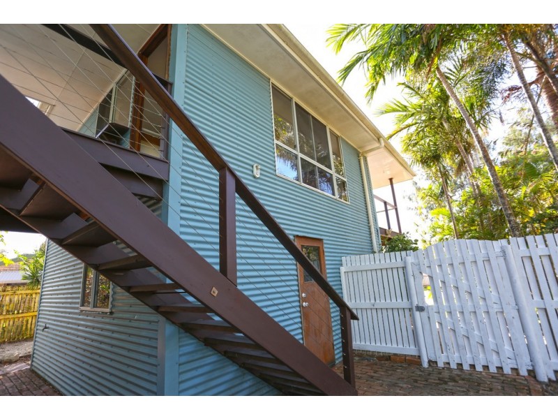 20 Grace Cresc, Slade Point QLD 4740