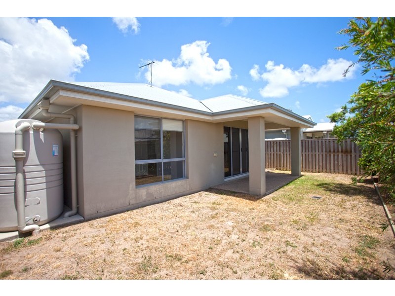134 Whitehaven Drive, Blacks Beach QLD 4740
