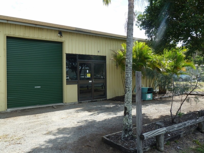 21 David Muir St, Slade Point QLD 4740