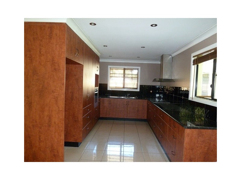5 Nightingale Crt, Slade Point QLD 4740