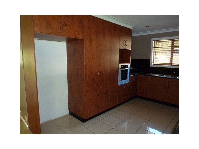 5 Nightingale Crt, Slade Point QLD 4740