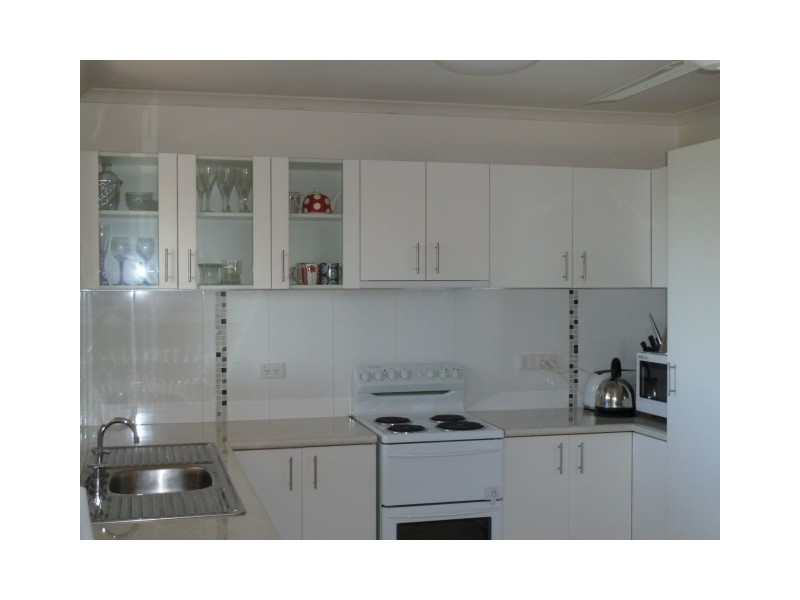 10 Youngs Lane, Walkerston QLD 4751