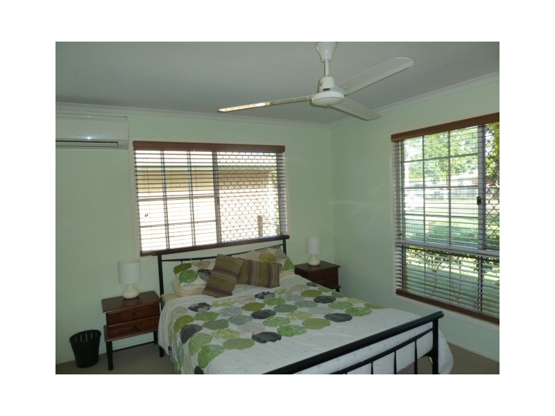 10 Youngs Lane, Walkerston QLD 4751