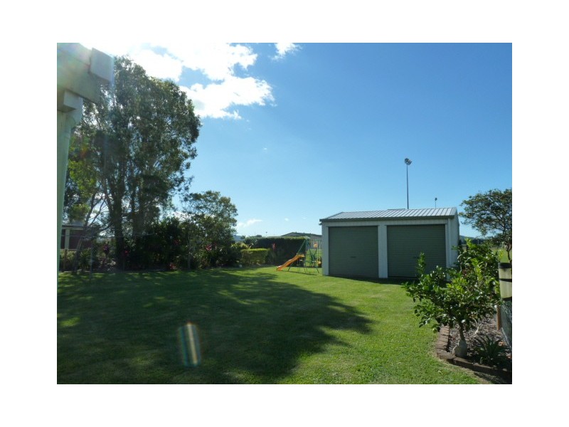 10 Youngs Lane, Walkerston QLD 4751