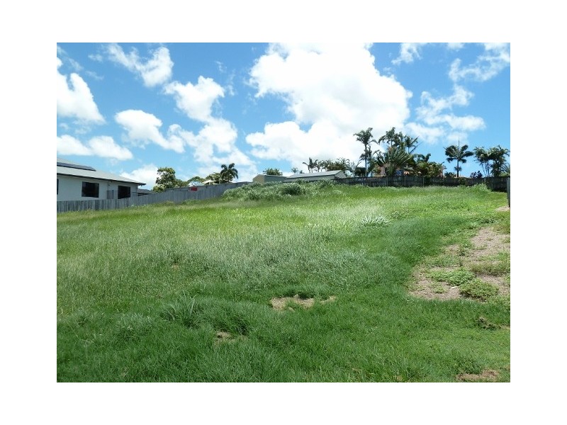 30 Manning St, Rural View QLD 4740