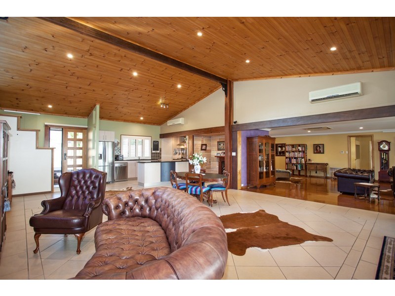 2 Ocean Avenue, Slade Point QLD 4740