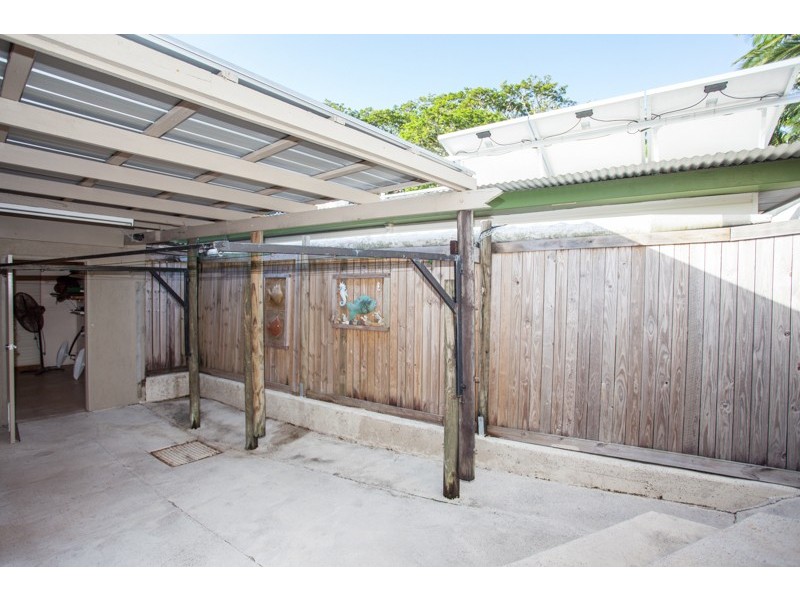 2 Ocean Avenue, Slade Point QLD 4740