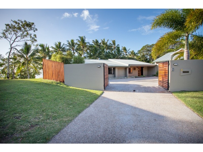 2 Ocean Avenue, Slade Point QLD 4740