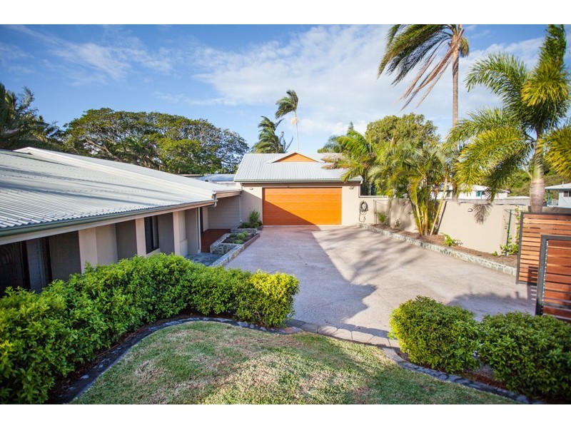 2 Ocean Avenue, Slade Point QLD 4740