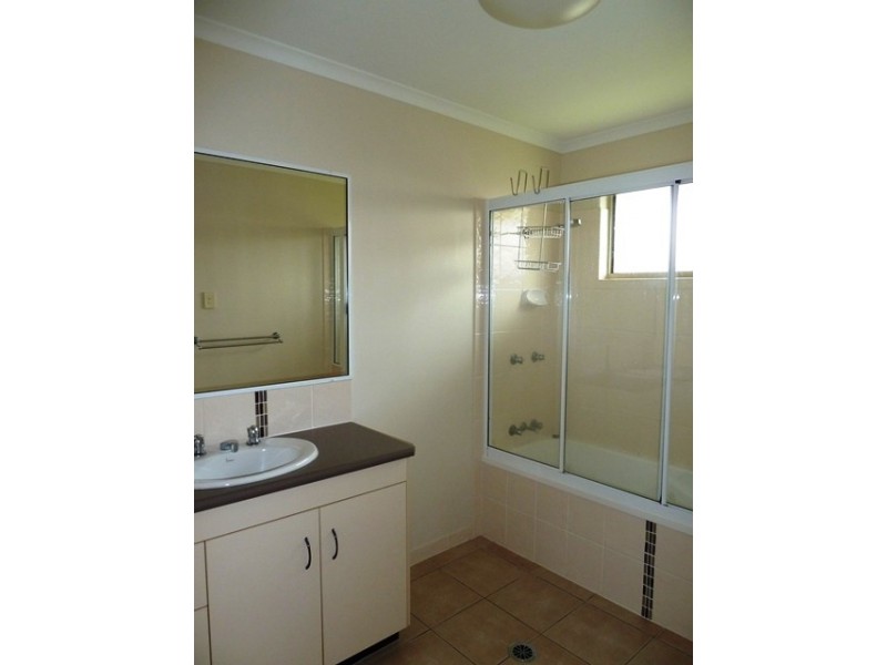 3A Cutler Drive, Beaconsfield QLD 4740