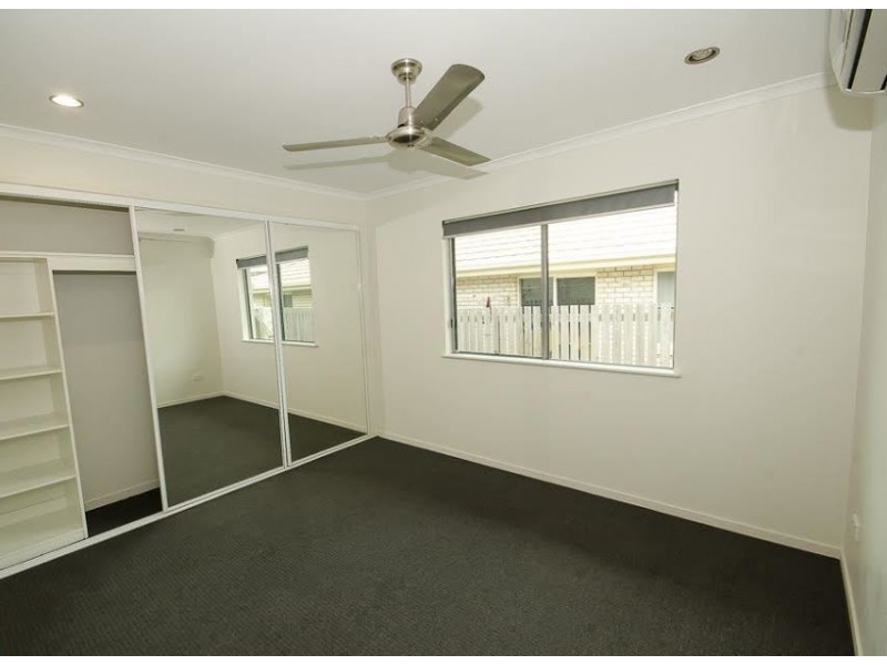 10 Crestview Crescent, Bucasia QLD 4750