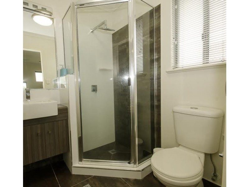 10 Crestview Crescent, Bucasia QLD 4750