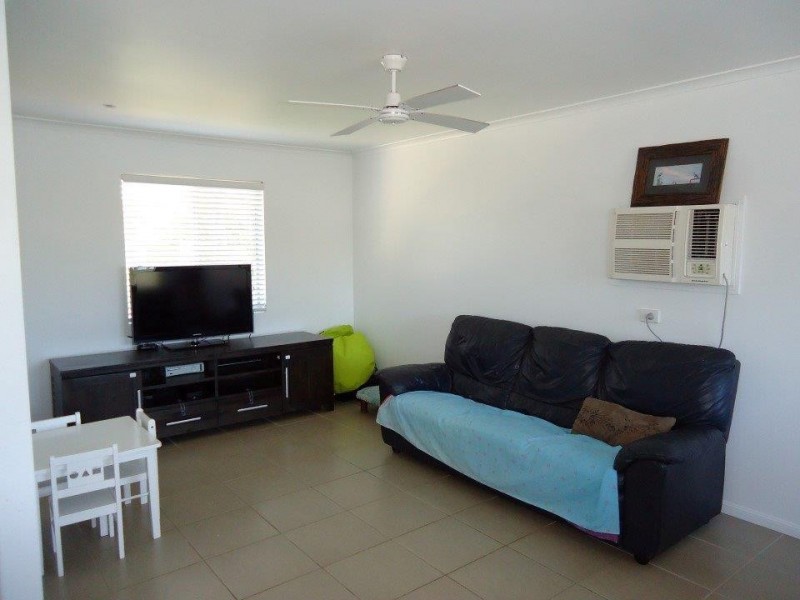 11 Cumberland Avenue, Slade Point QLD 4740