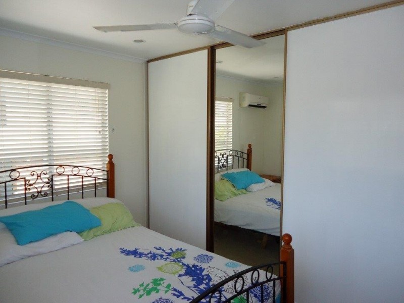 11 Cumberland Avenue, Slade Point QLD 4740