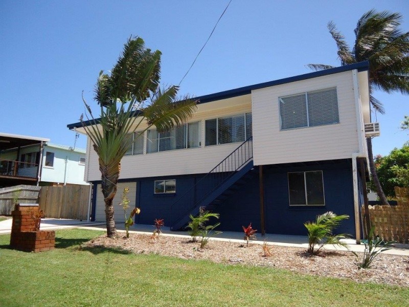 11 Cumberland Avenue, Slade Point QLD 4740