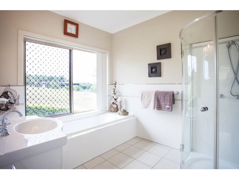 43 Ian Wood Drive, Dolphin Heads QLD 4740