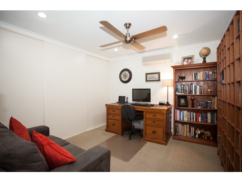 43 Ian Wood Drive, Dolphin Heads QLD 4740