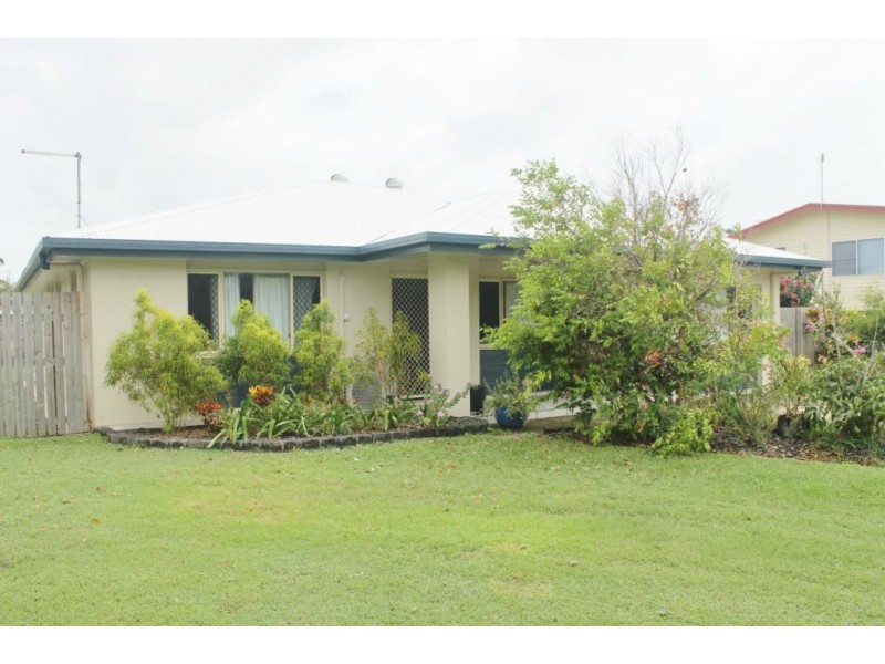 8 Telina Drive, Beaconsfield QLD 4740