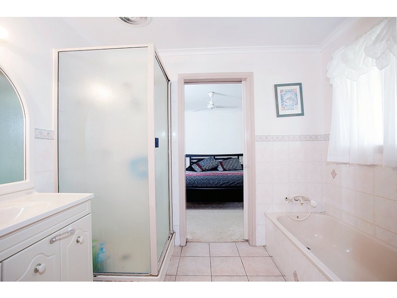 47 Broomdykes Drive, Beaconsfield QLD 4740