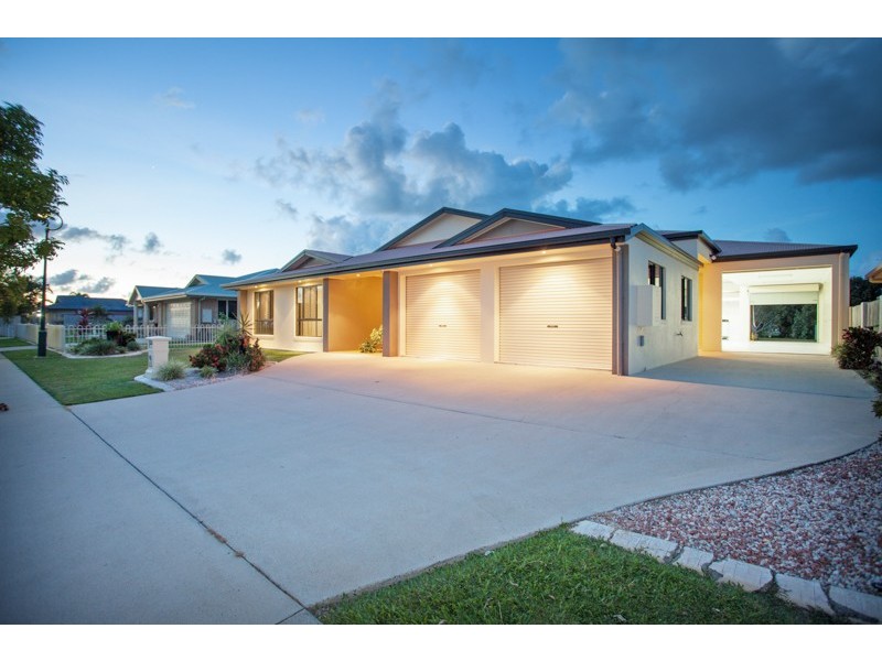 22 Windmill Crossing, Mount Pleasant QLD 4740
