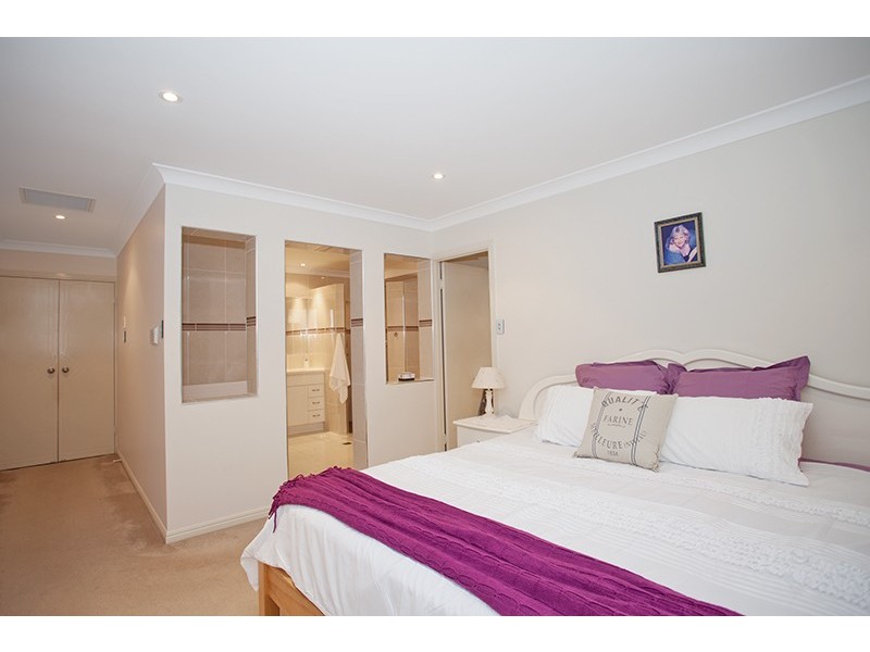 22 Windmill Crossing, Mount Pleasant QLD 4740