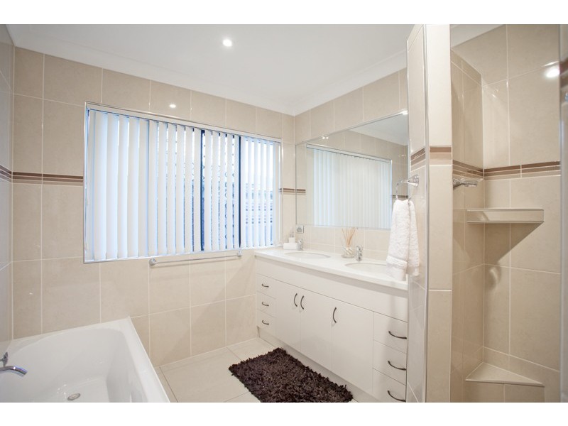 22 Windmill Crossing, Mount Pleasant QLD 4740