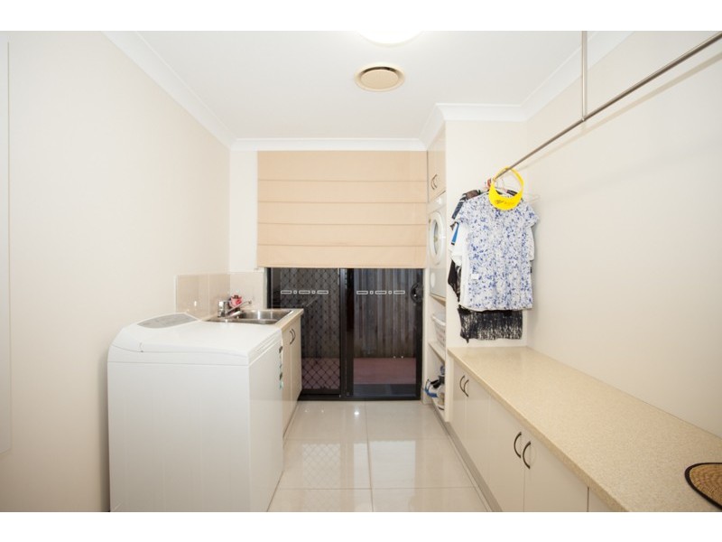 22 Windmill Crossing, Mount Pleasant QLD 4740