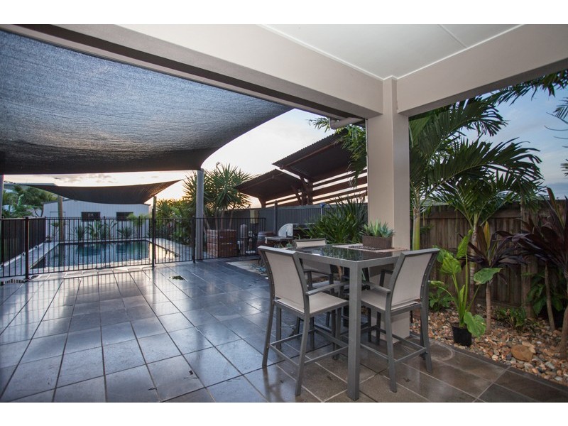 31 Gingham Street, Glenella QLD 4740